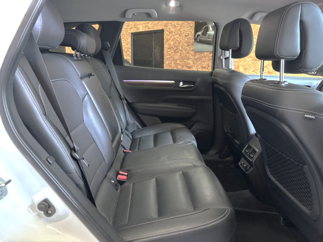 Renault Koleos — 12