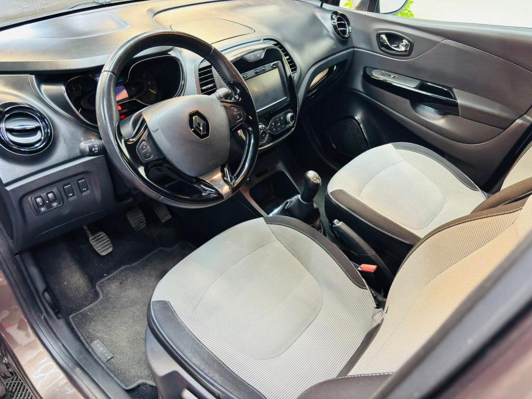 Renault Captur — 9