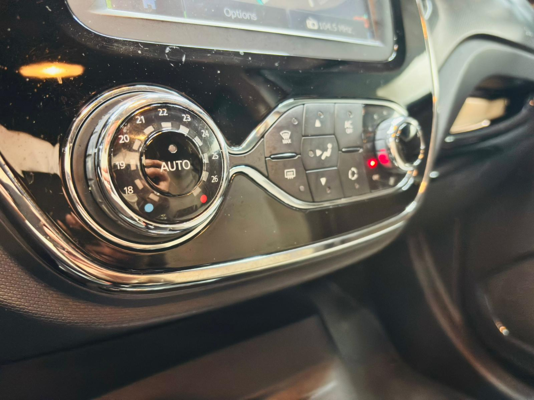 Renault Captur — 19