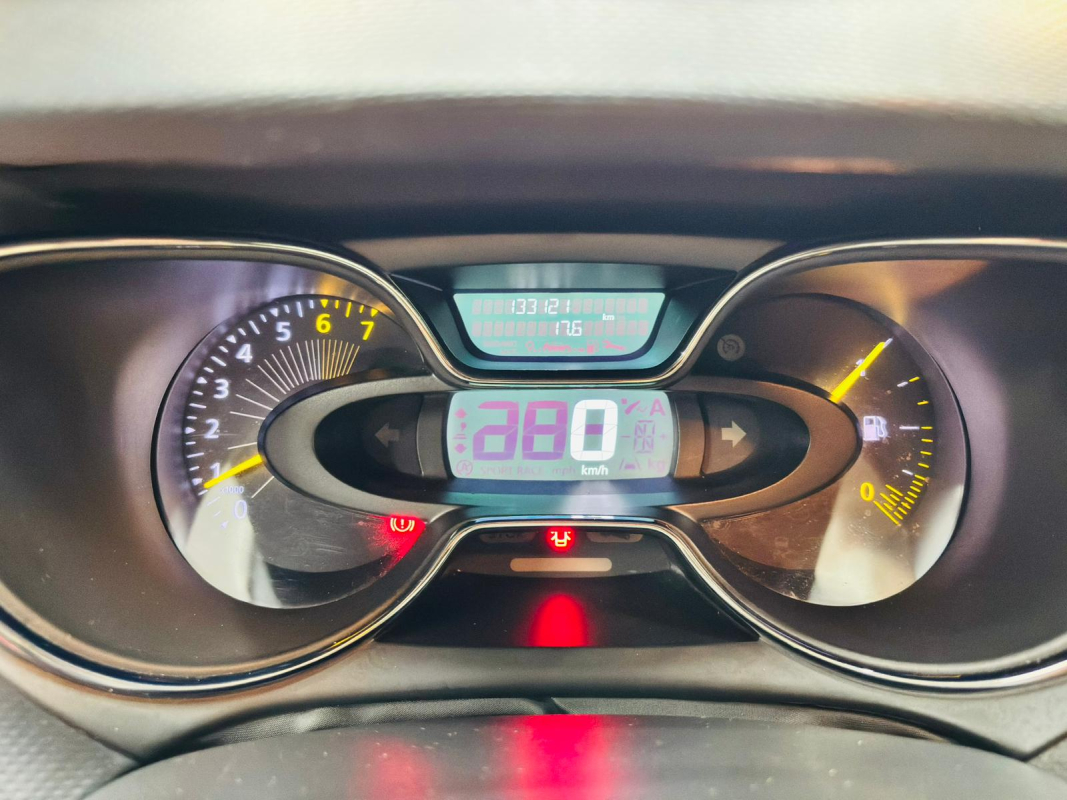 Renault Captur — 14
