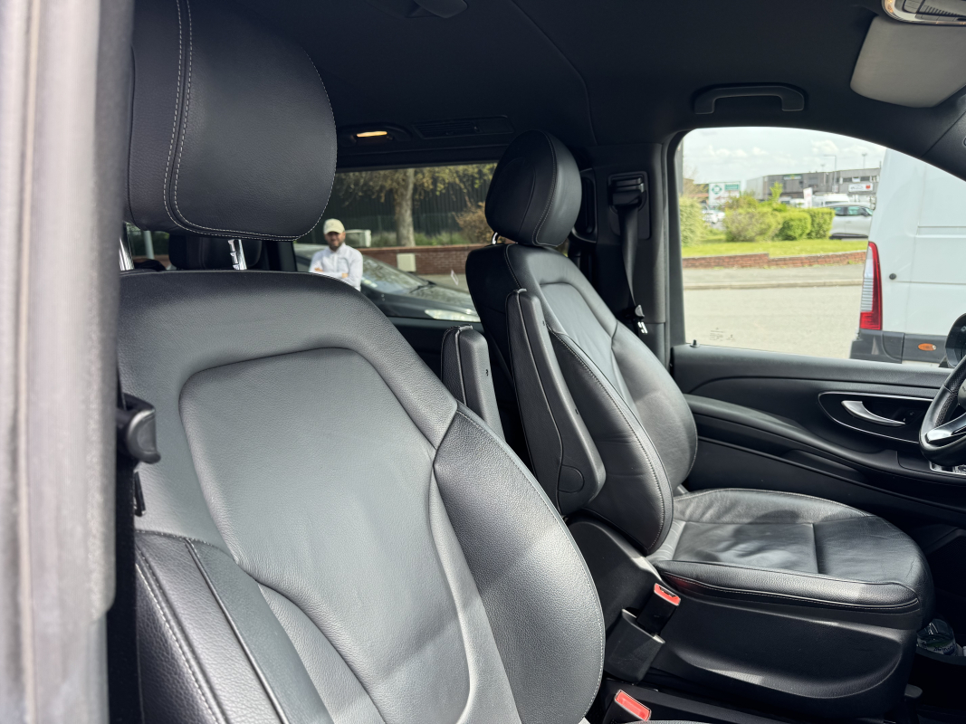 Mercedes Classe V — 21