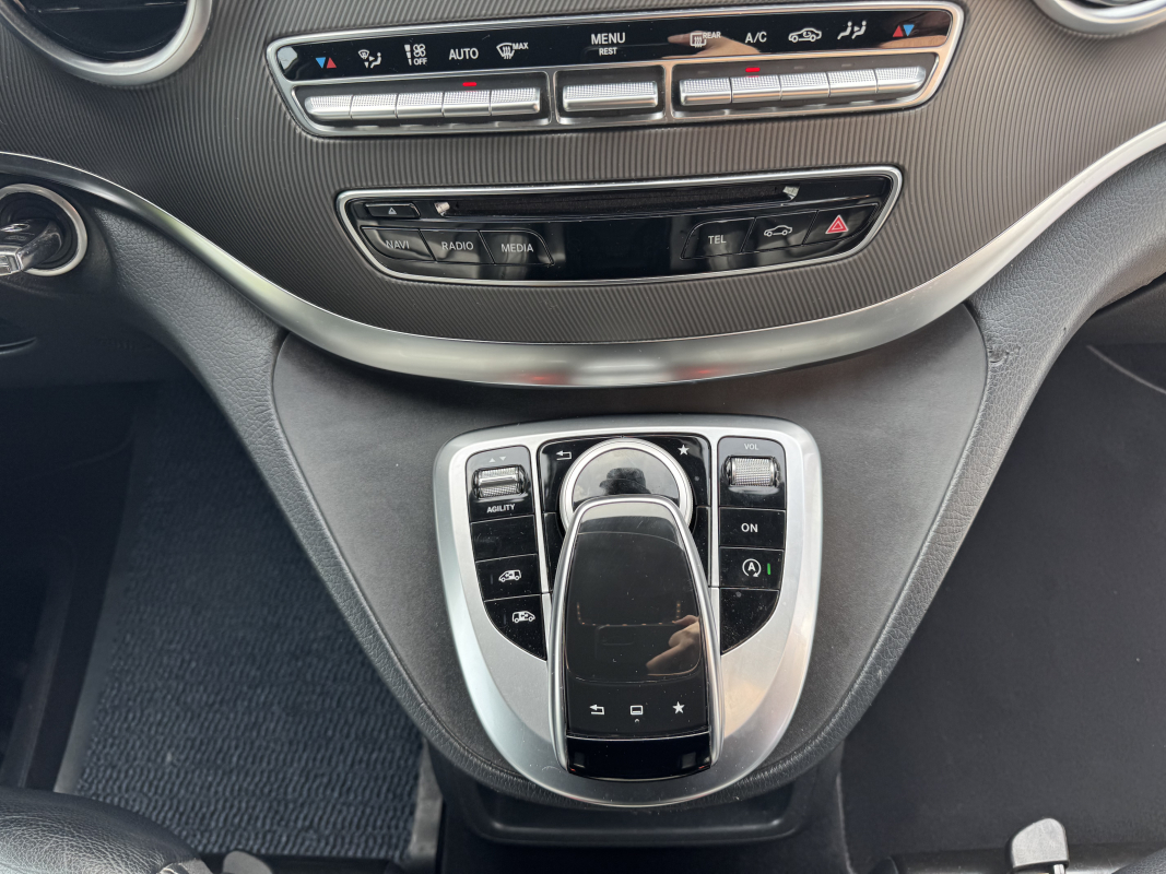 Mercedes Classe V — 26