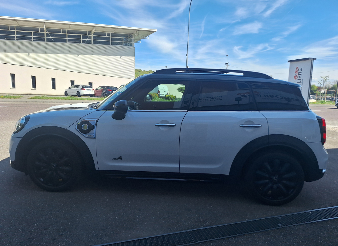 Mini Countryman — 4