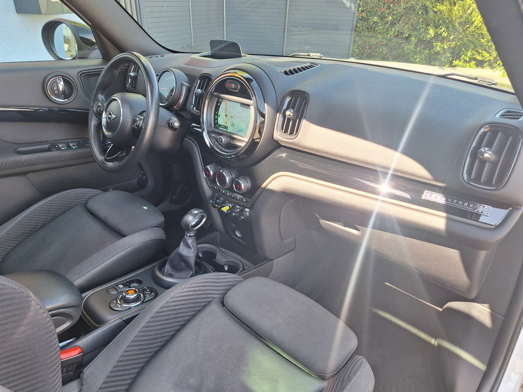 Mini Countryman — 15
