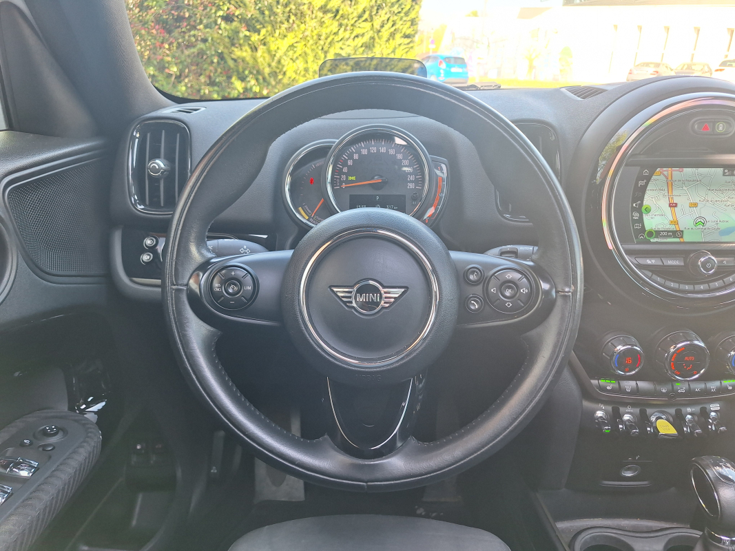 Mini Countryman — 19