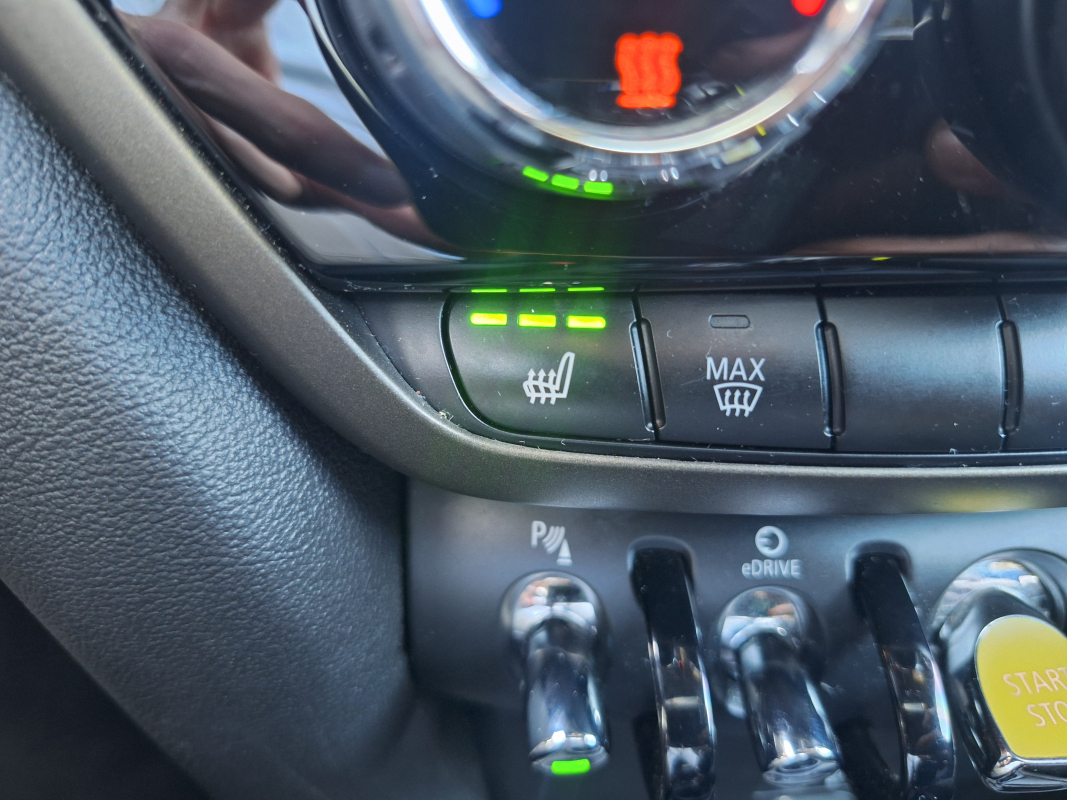 Mini Countryman — 25