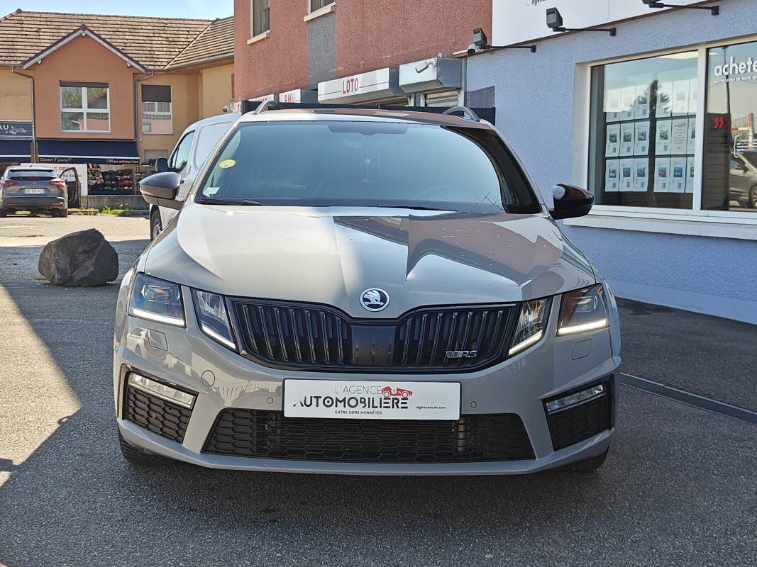Skoda Octavia Combi — 2