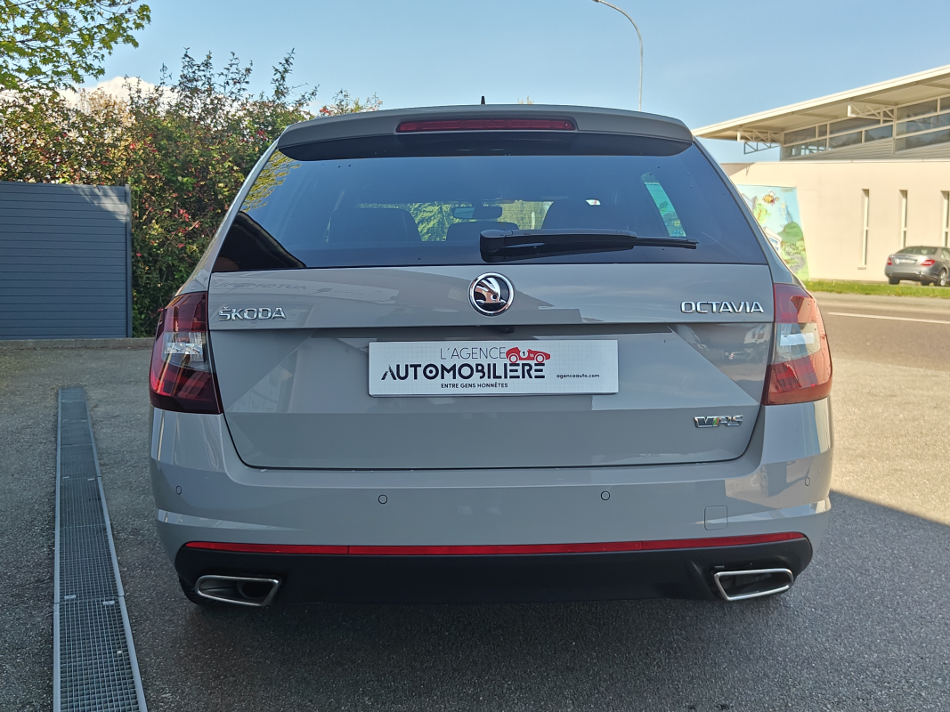 Skoda Octavia Combi — 6