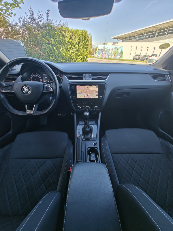 Skoda Octavia Combi — 19