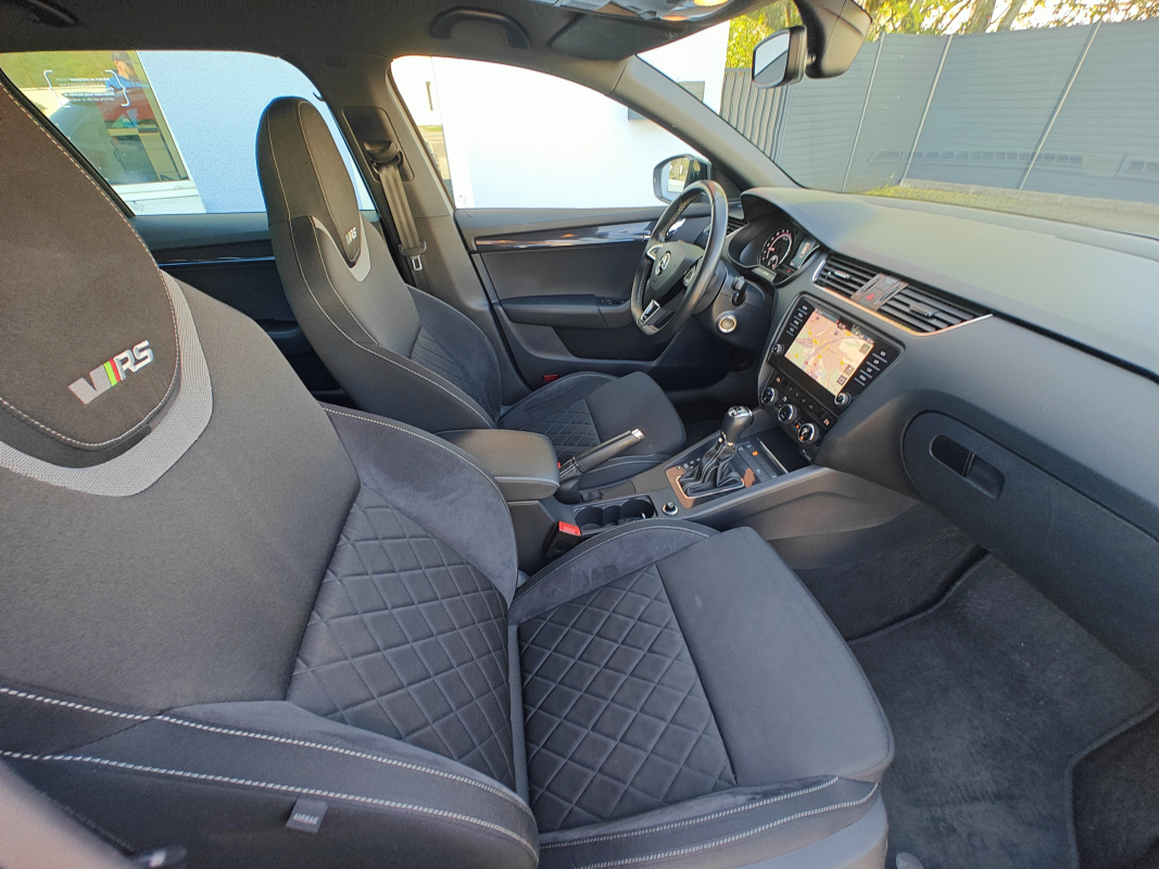 Skoda Octavia Combi — 16