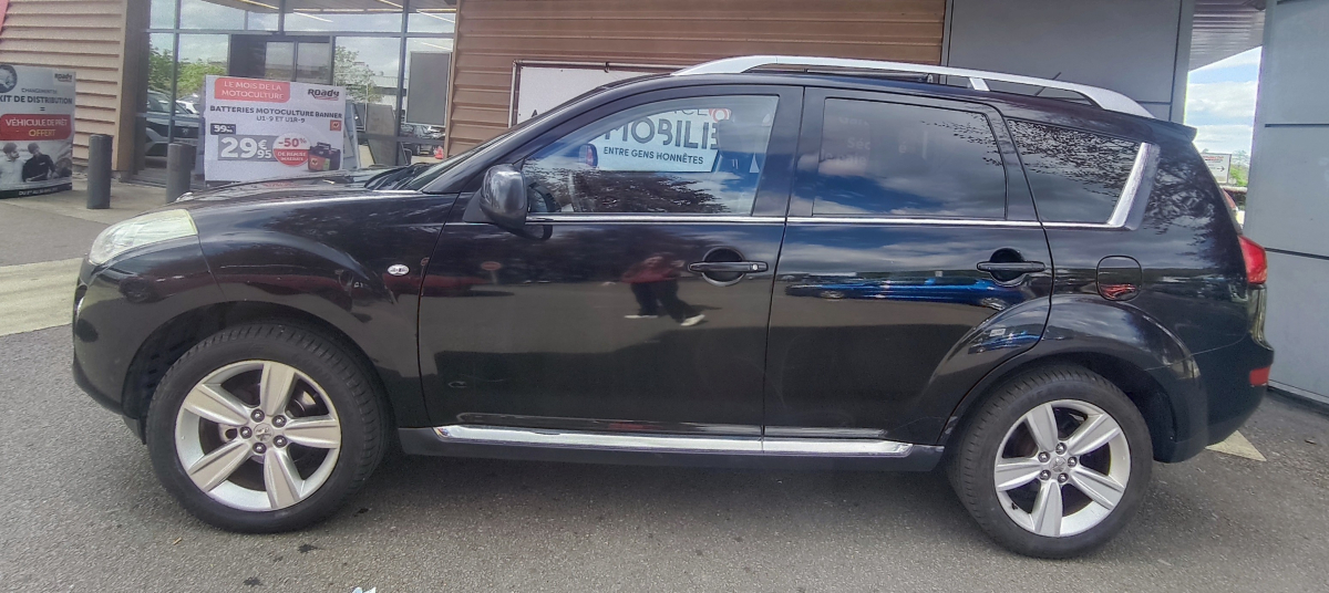 Peugeot 4007 — 9
