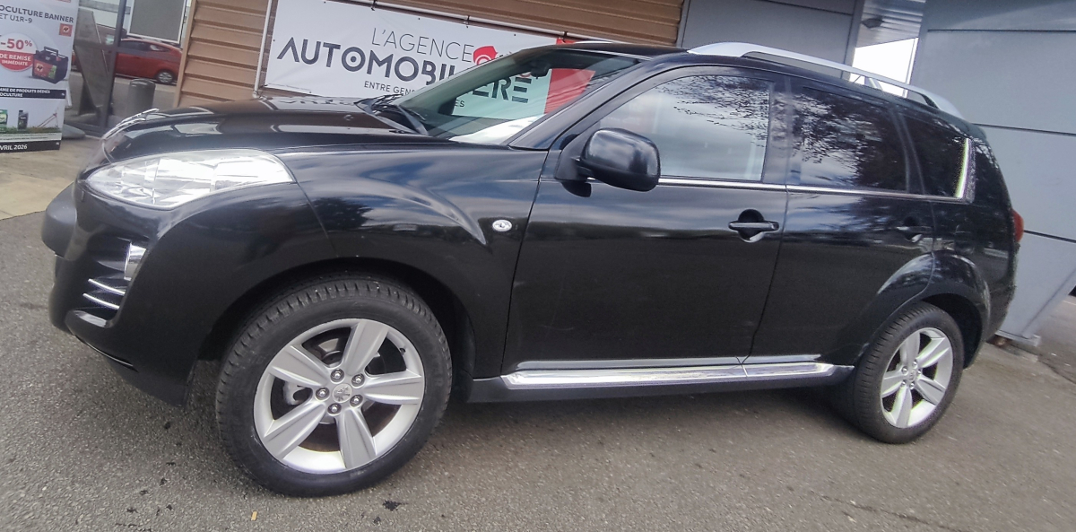 Peugeot 4007 — 10