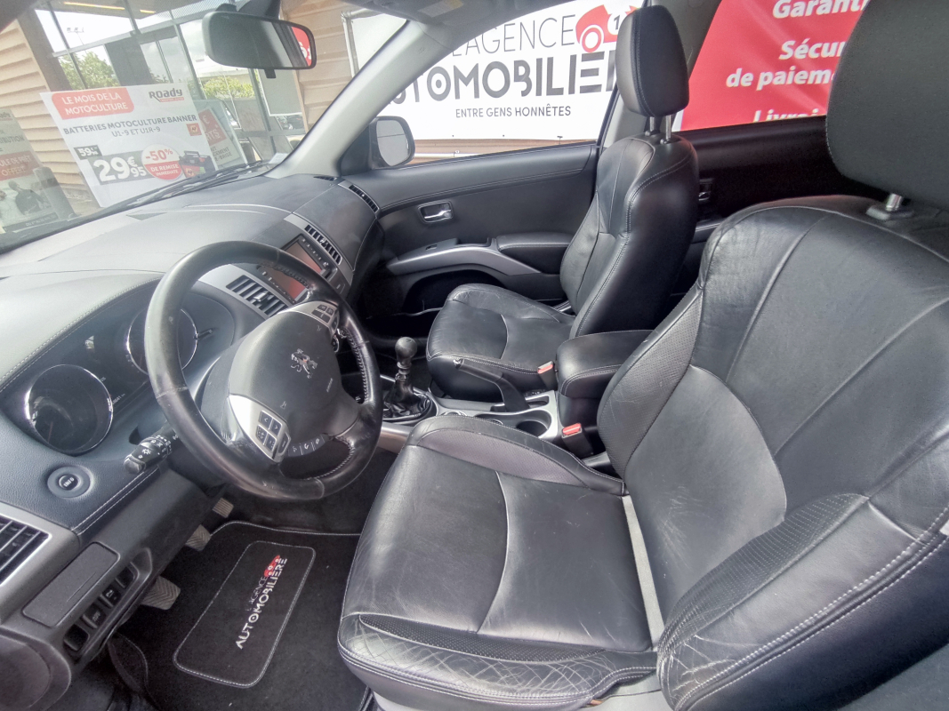 Peugeot 4007 — 12