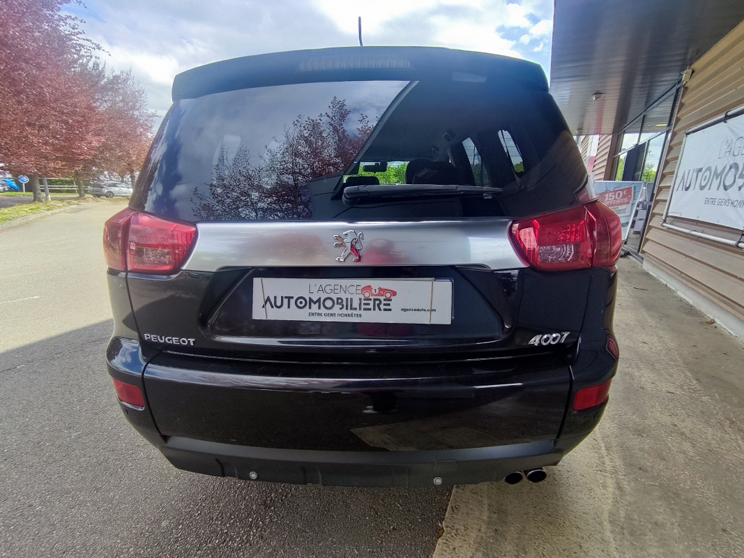 Peugeot 4007 — 7