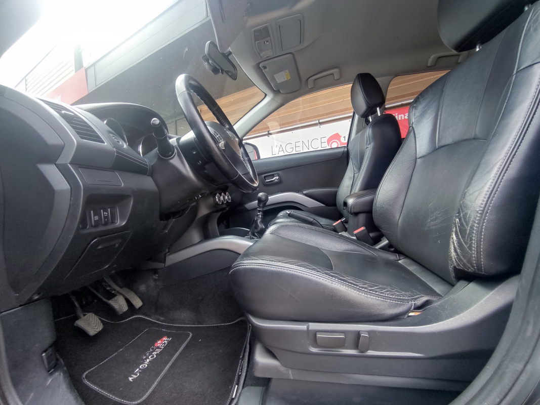 Peugeot 4007 — 24
