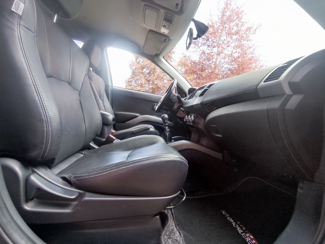 Peugeot 4007 — 27