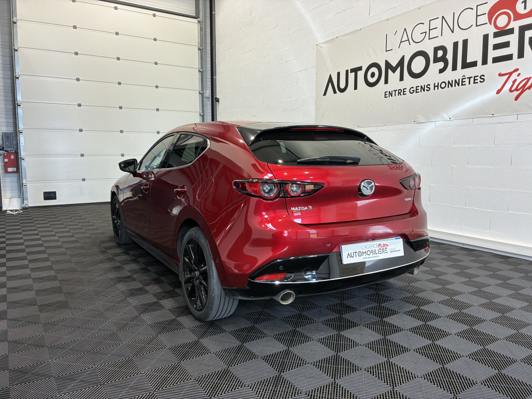 Mazda Mazda 3 — 6