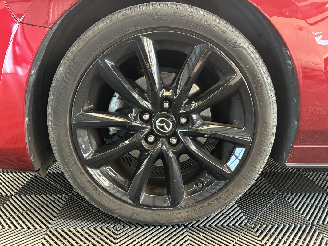 Mazda Mazda 3 — 26