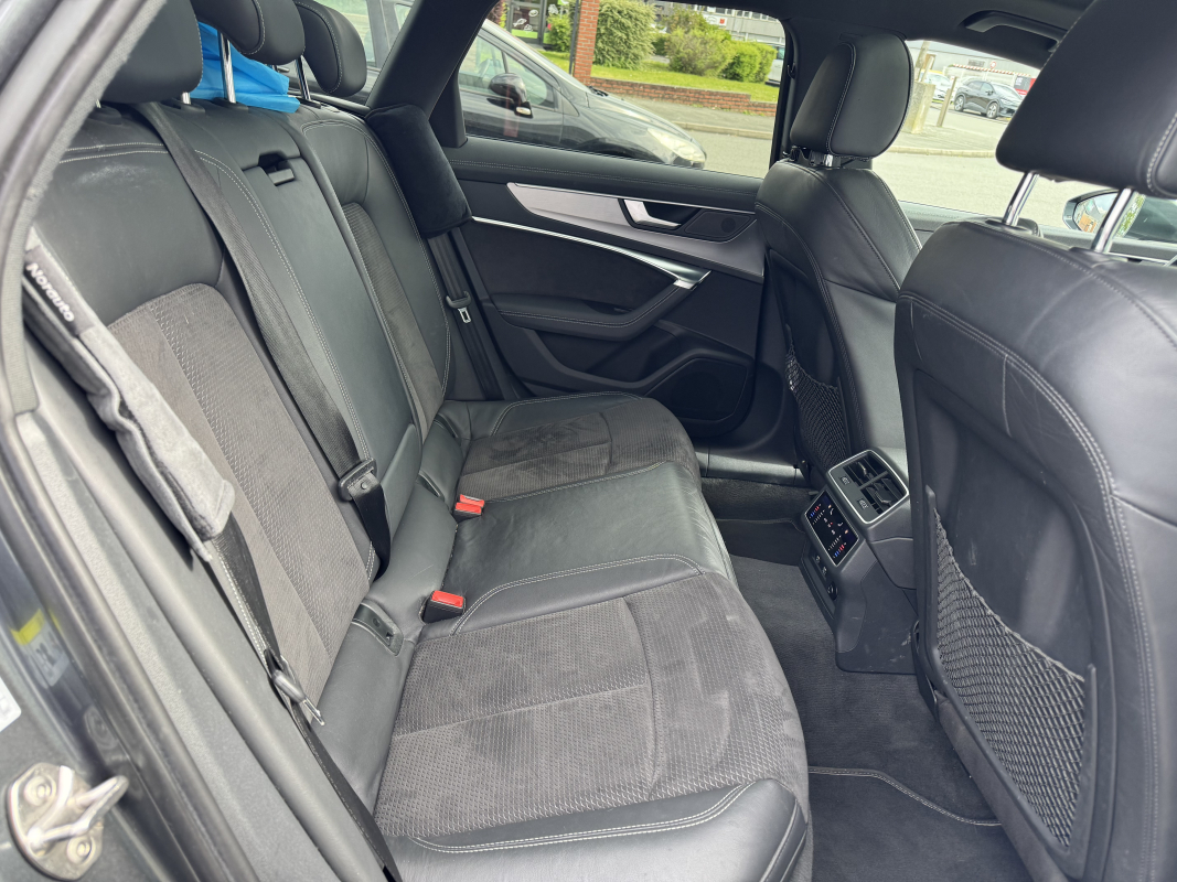 Audi A6 Avant — 22