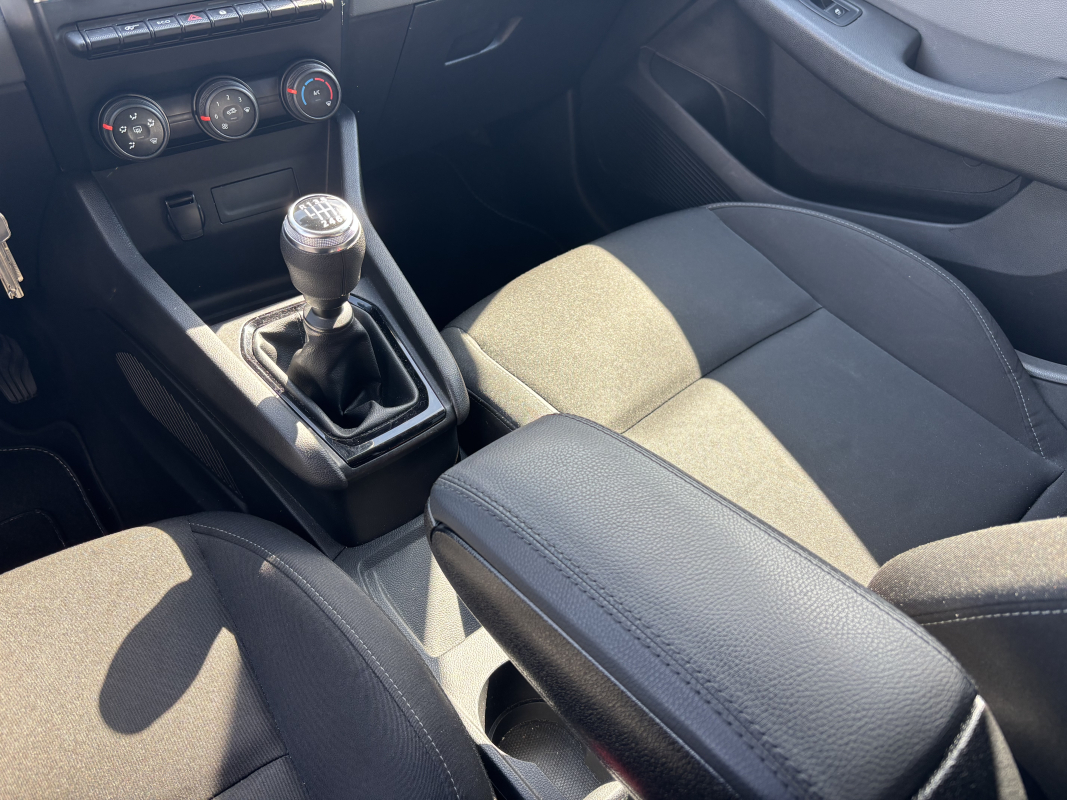 Renault CLIO V — 20