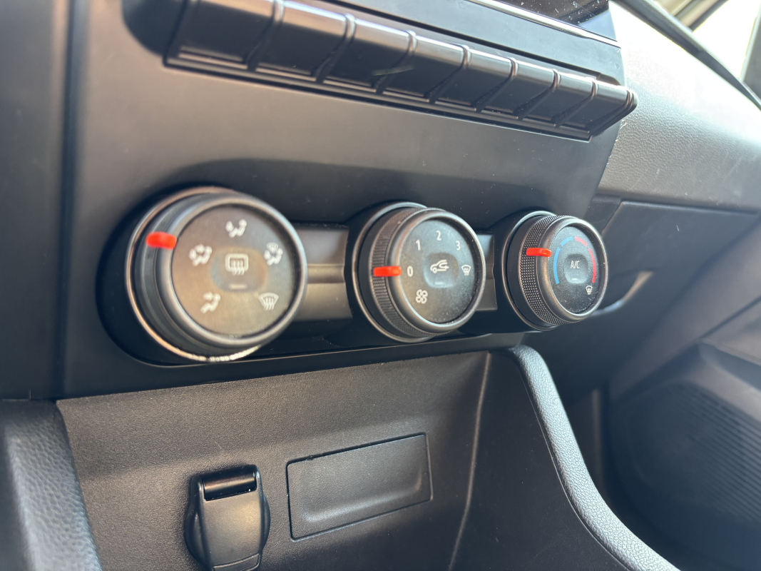 Renault CLIO V — 19