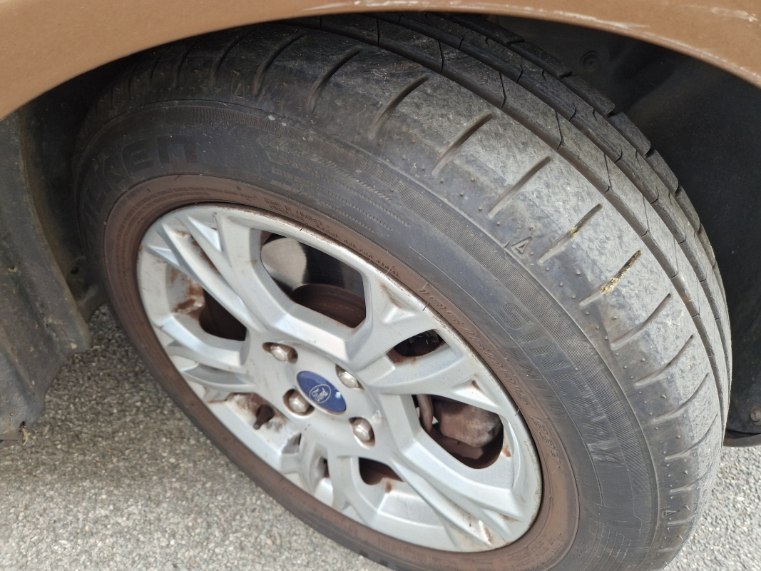 Ford B-Max — 35