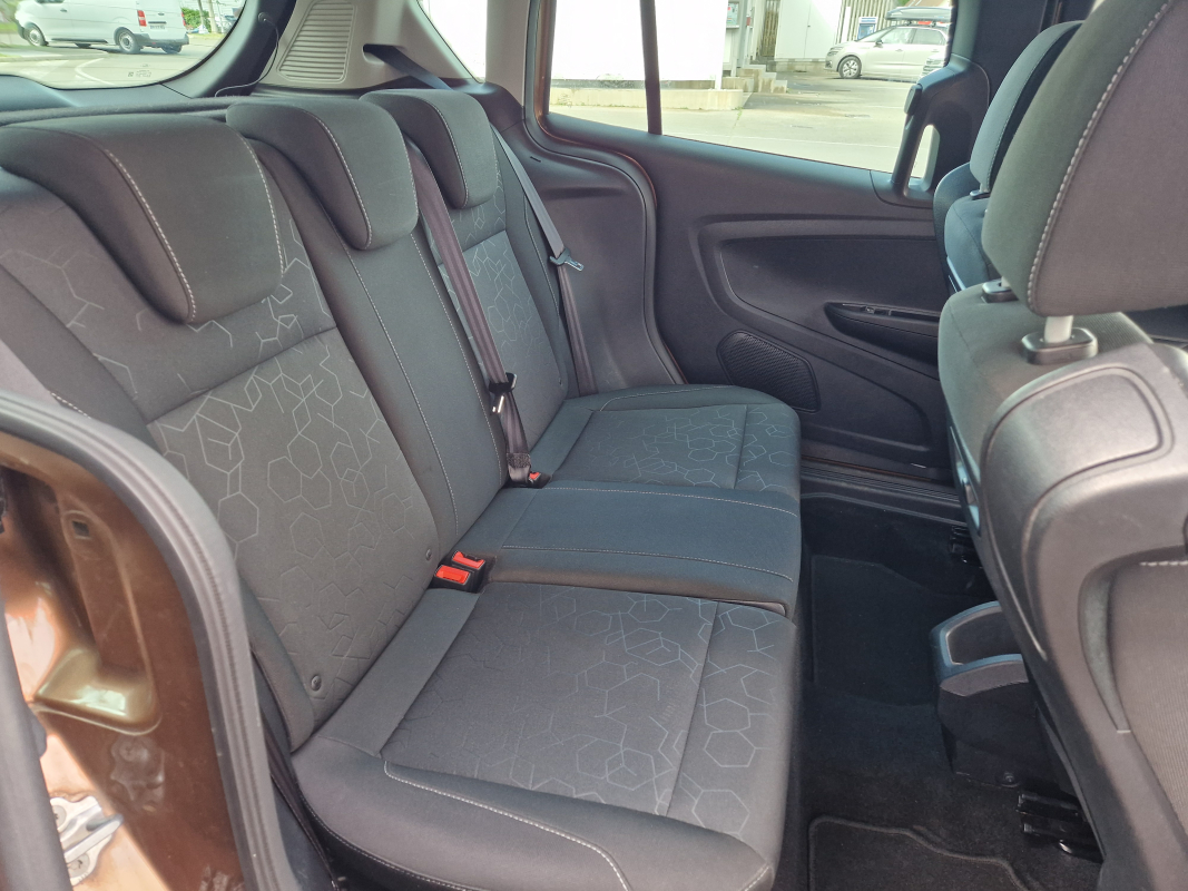 Ford B-Max — 22