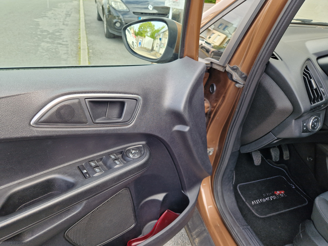 Ford B-Max — 33