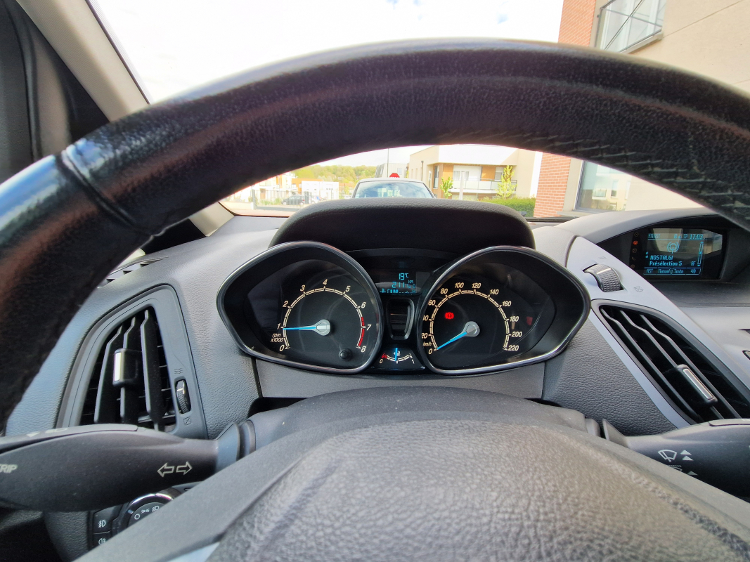Ford B-Max — 13