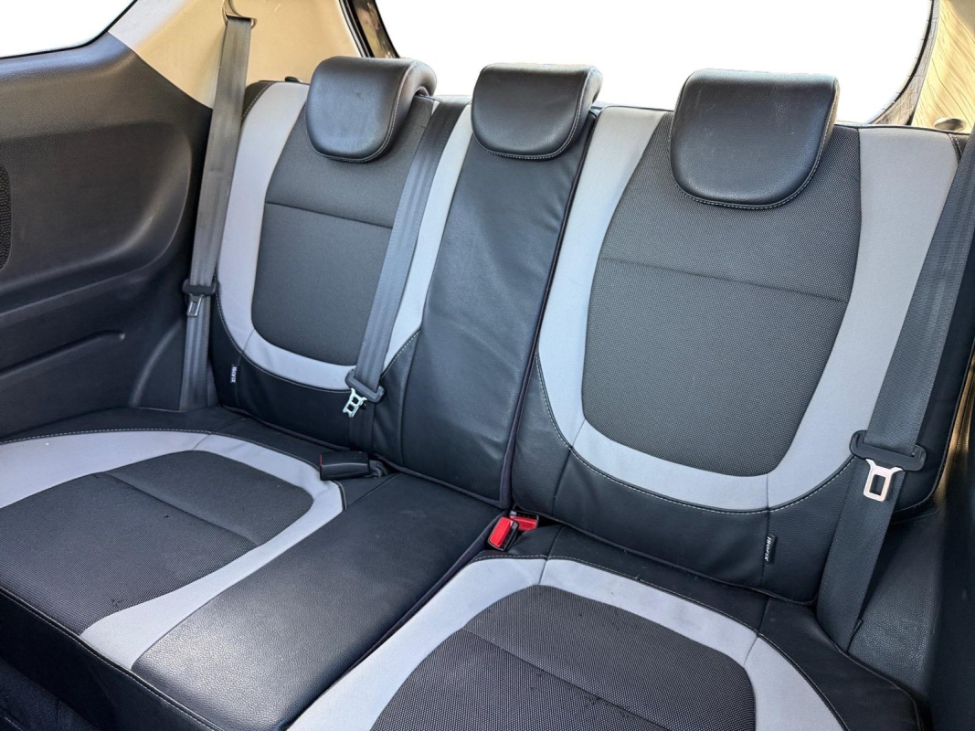 Kia Picanto — 11