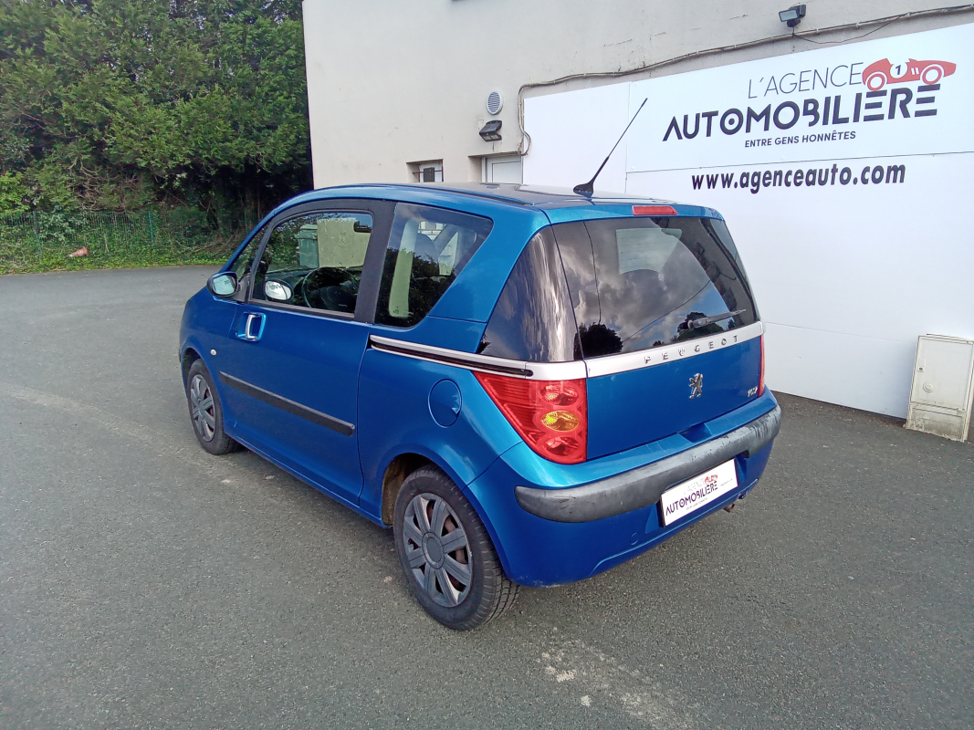 Peugeot 1007 — 3