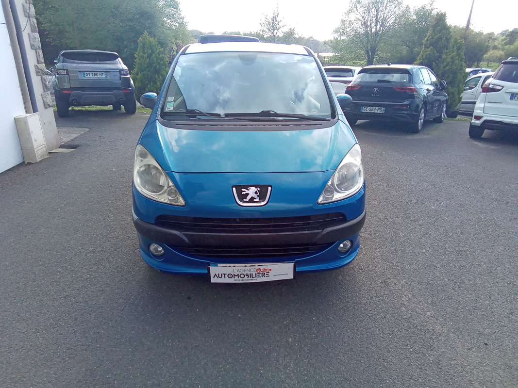 Peugeot 1007 — 7