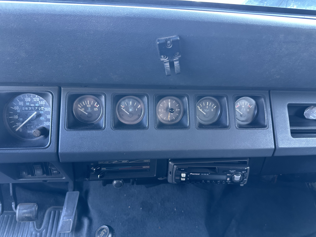 Jeep Wrangler — 13