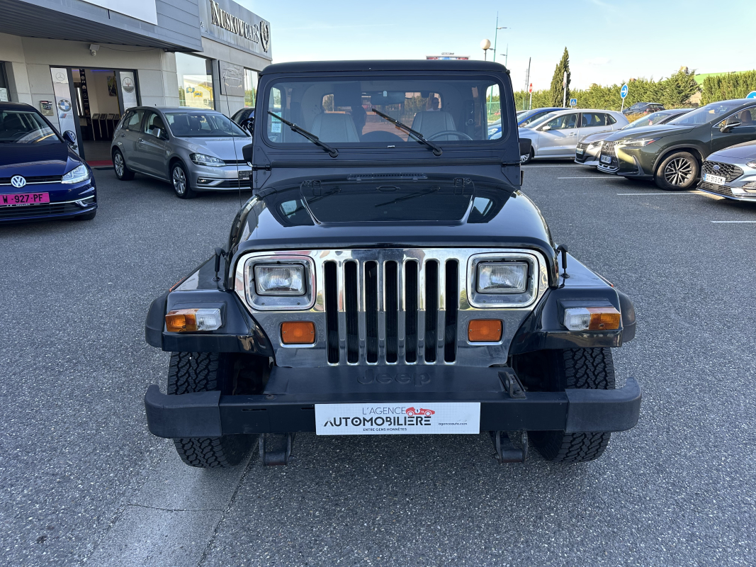 Jeep Wrangler — 8