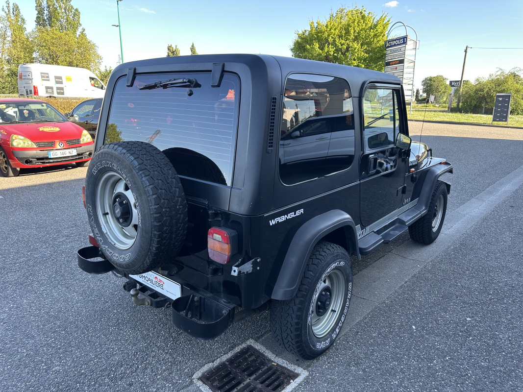 Jeep Wrangler — 5