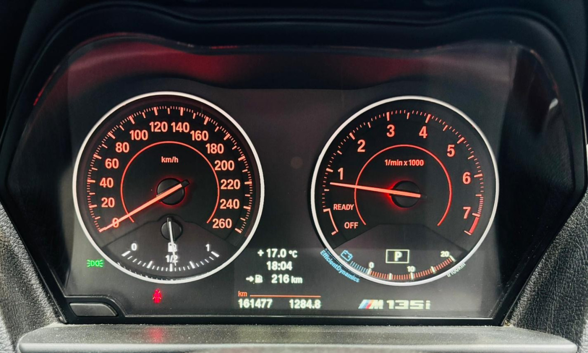 Bmw Série 1 — 16