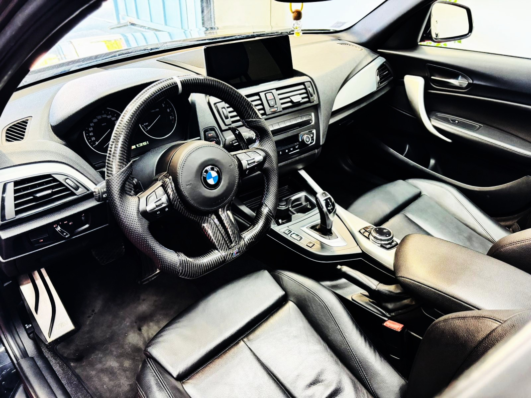 Bmw Série 1 — 9