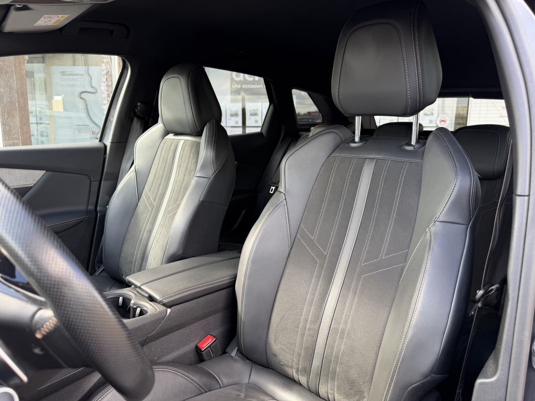 Peugeot 3008 — 10