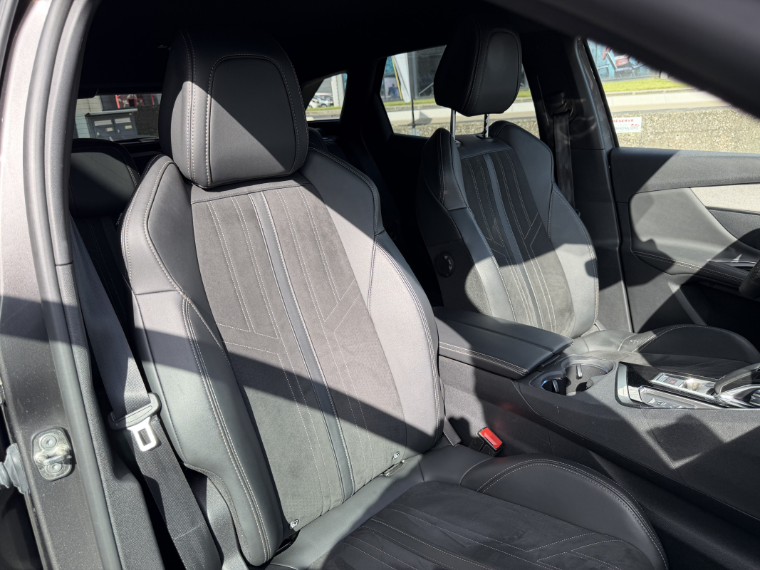 Peugeot 3008 — 29