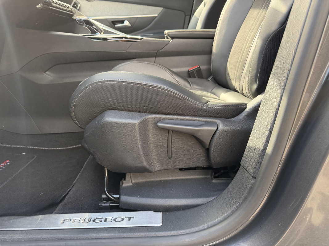 Peugeot 3008 — 33