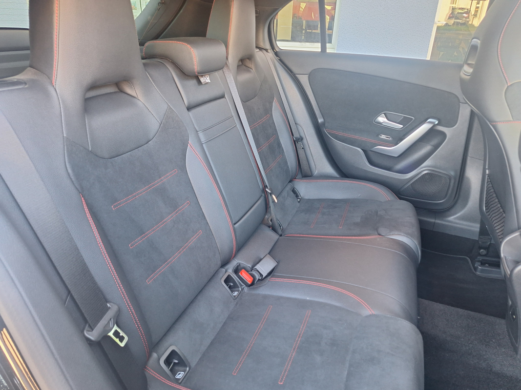 Mercedes Classe A — 15