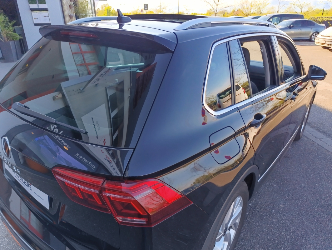 Volkswagen Tiguan — 30
