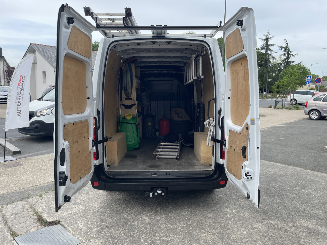 Renault Master — 14