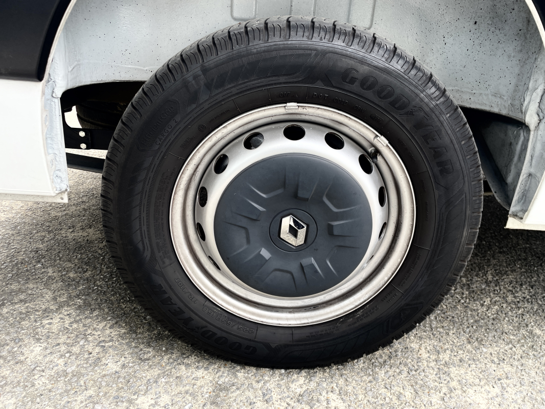 Renault Master — 15