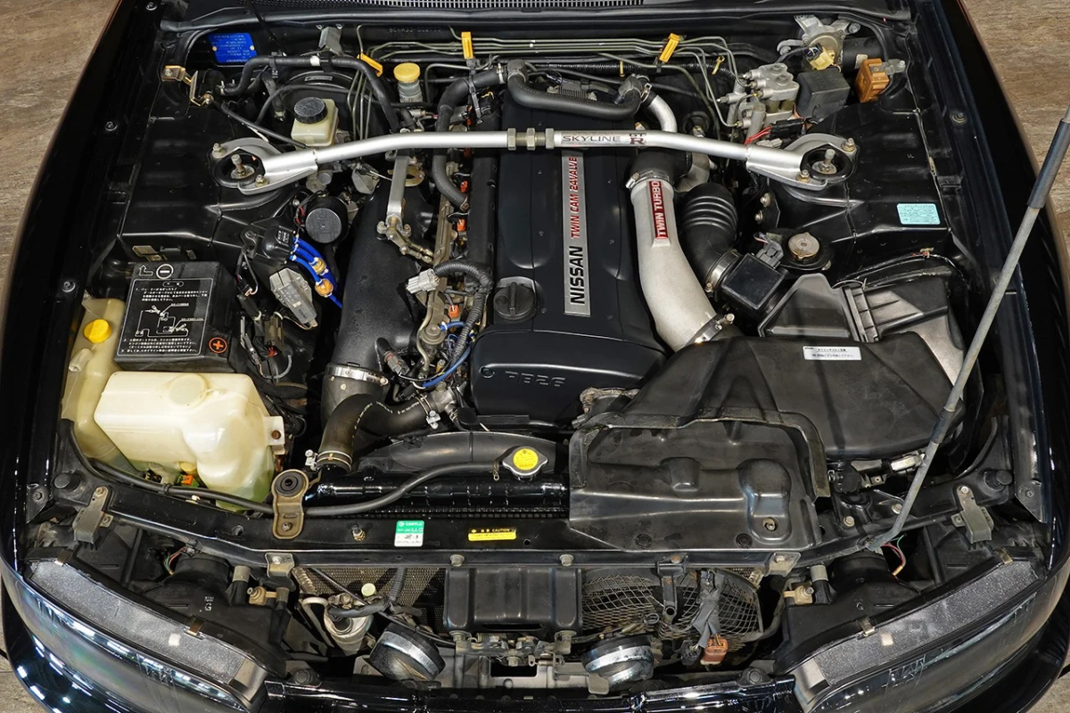 Nissan Skyline — 21