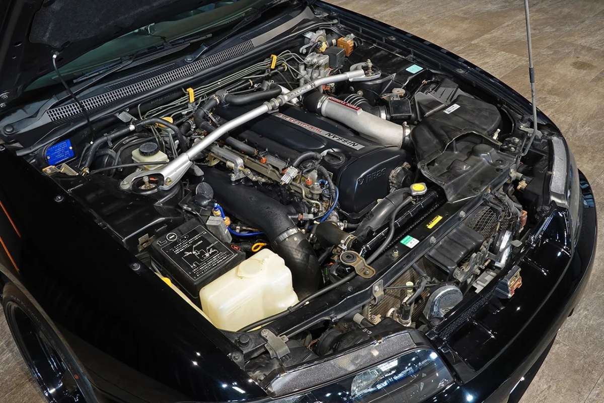 Nissan Skyline — 22