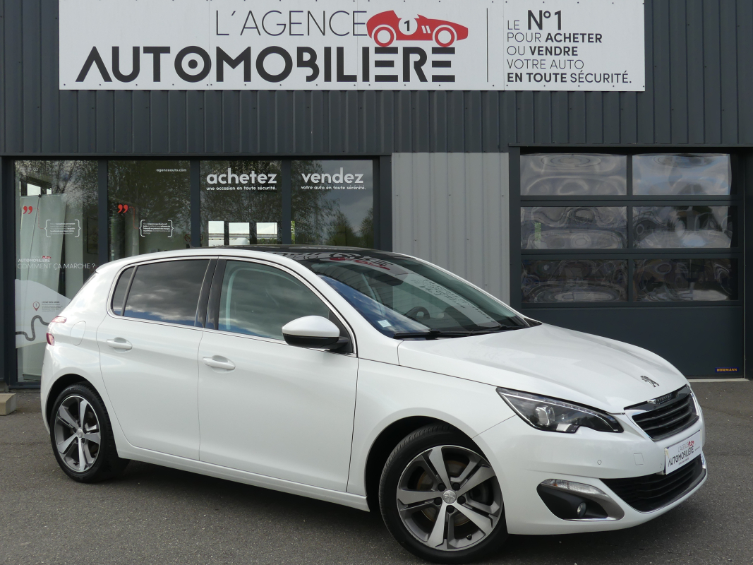 Peugeot 308 — 7