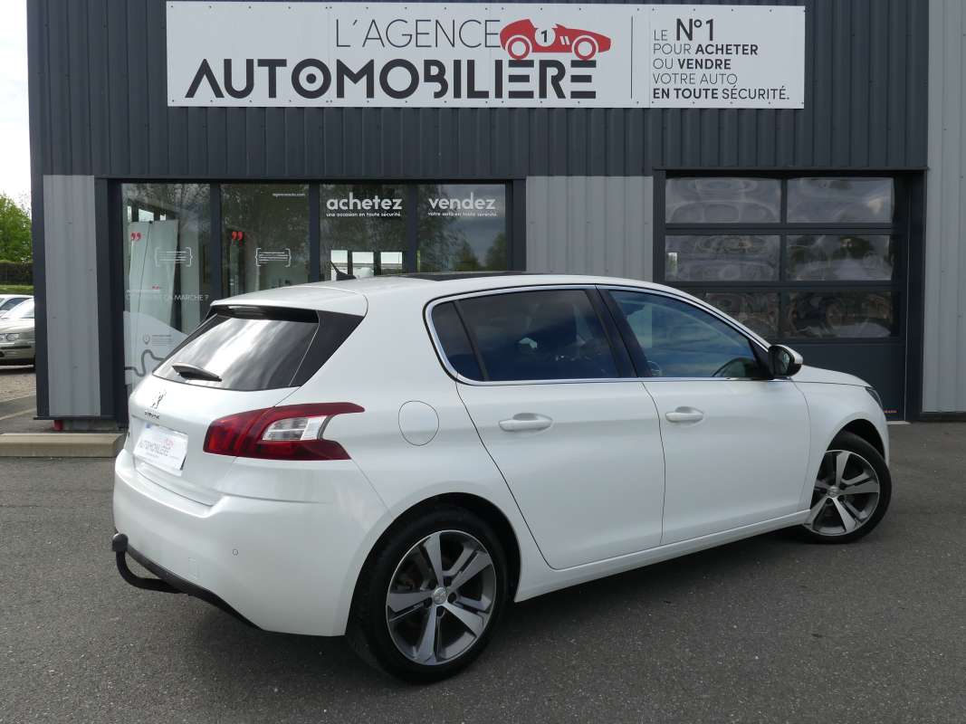 Peugeot 308 — 5