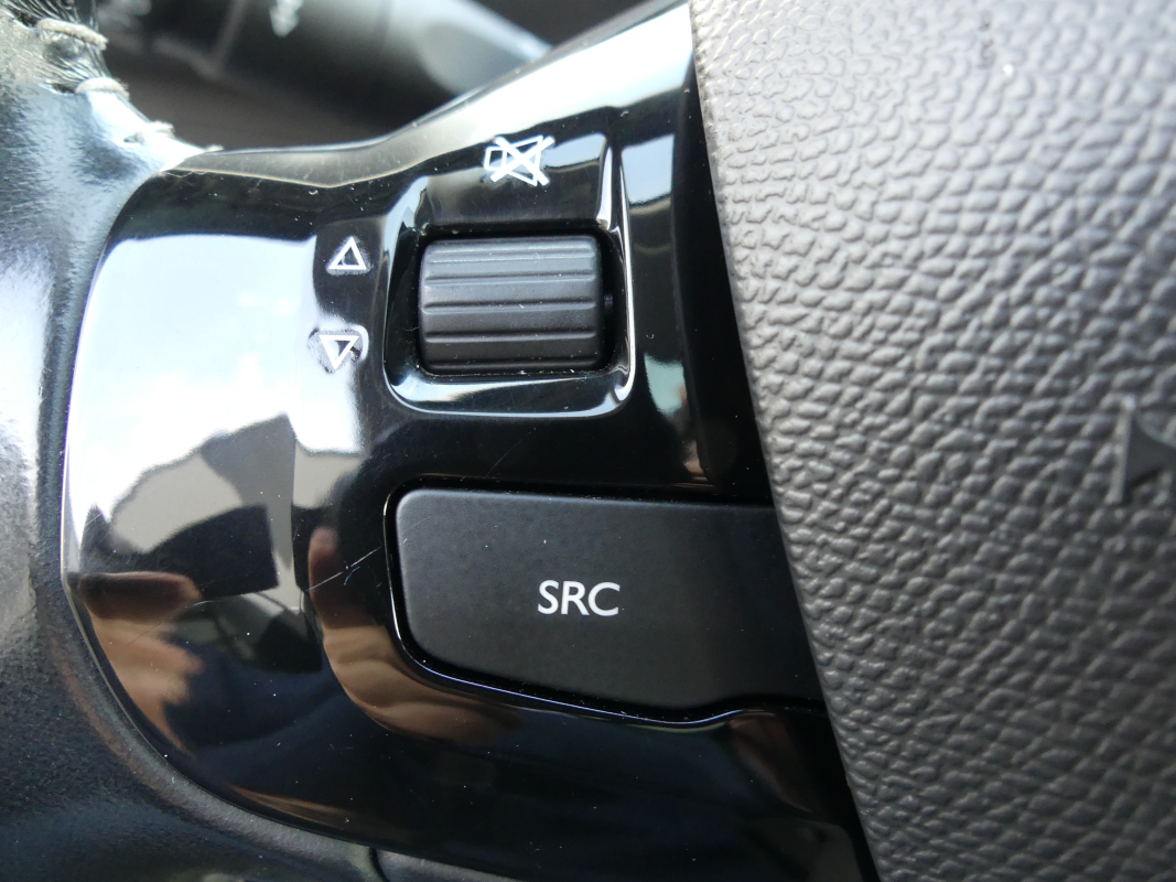 Peugeot 308 — 27