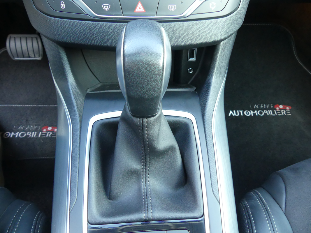 Peugeot 308 — 29
